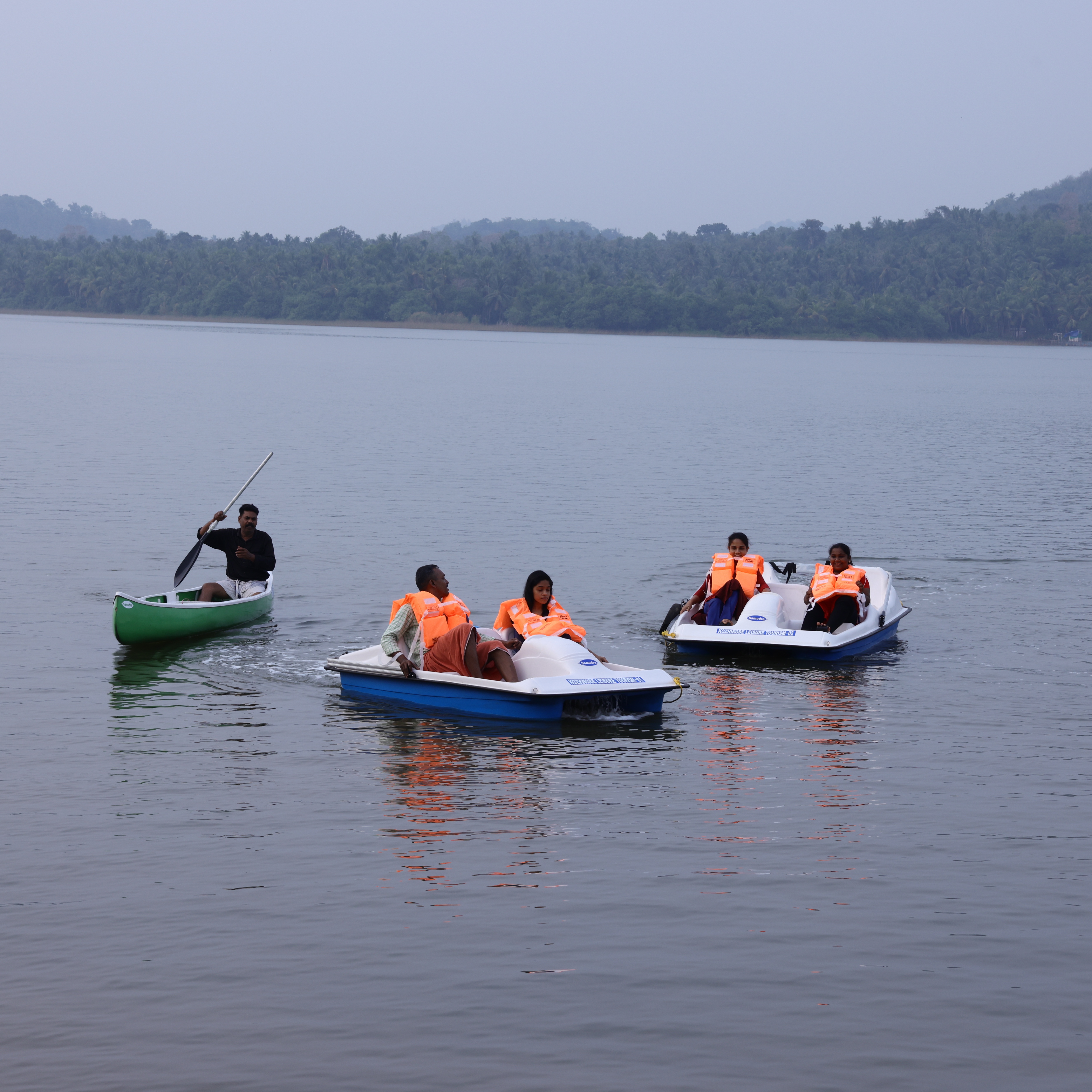 Pedal boating - Kozhikode Leisure Tourism